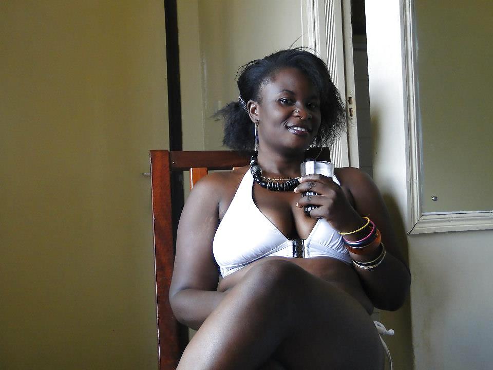 25P Carol from Kenya hot and naughty girl.