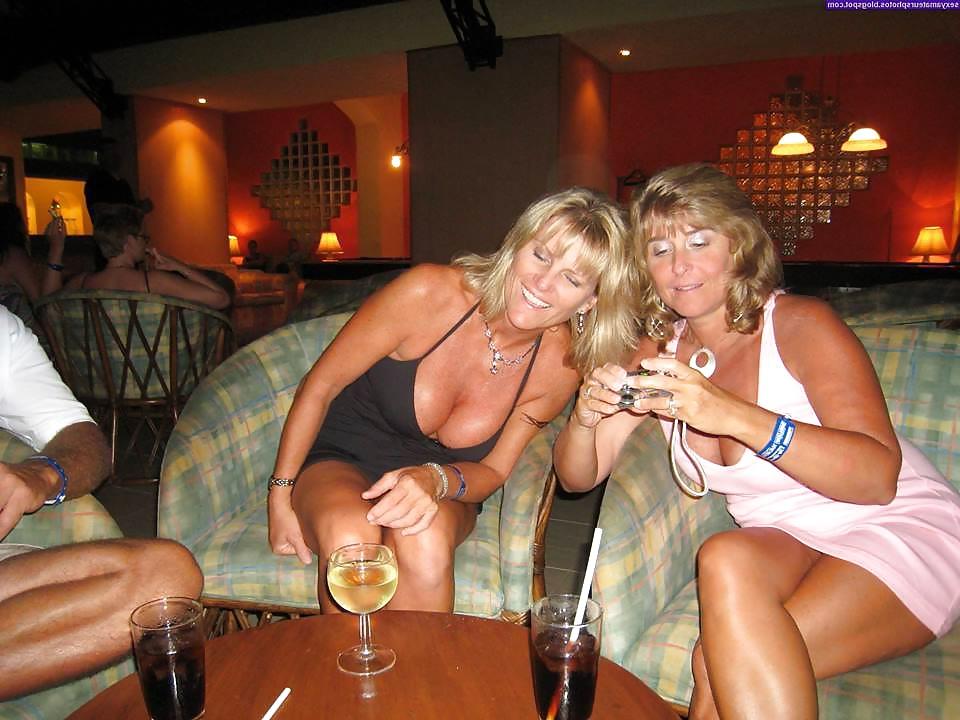 25P Milf and mature NOT NUDE voll 5