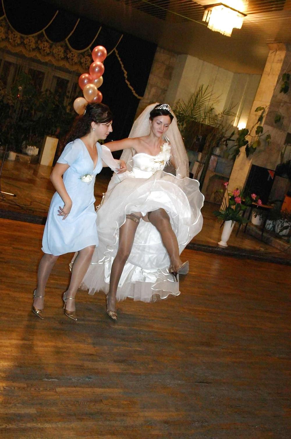 17P Random upskirt