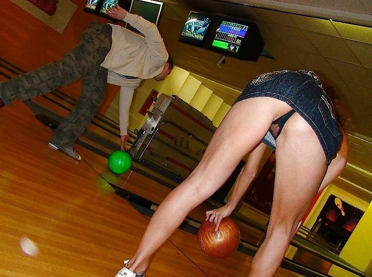 25P Upskirt 11