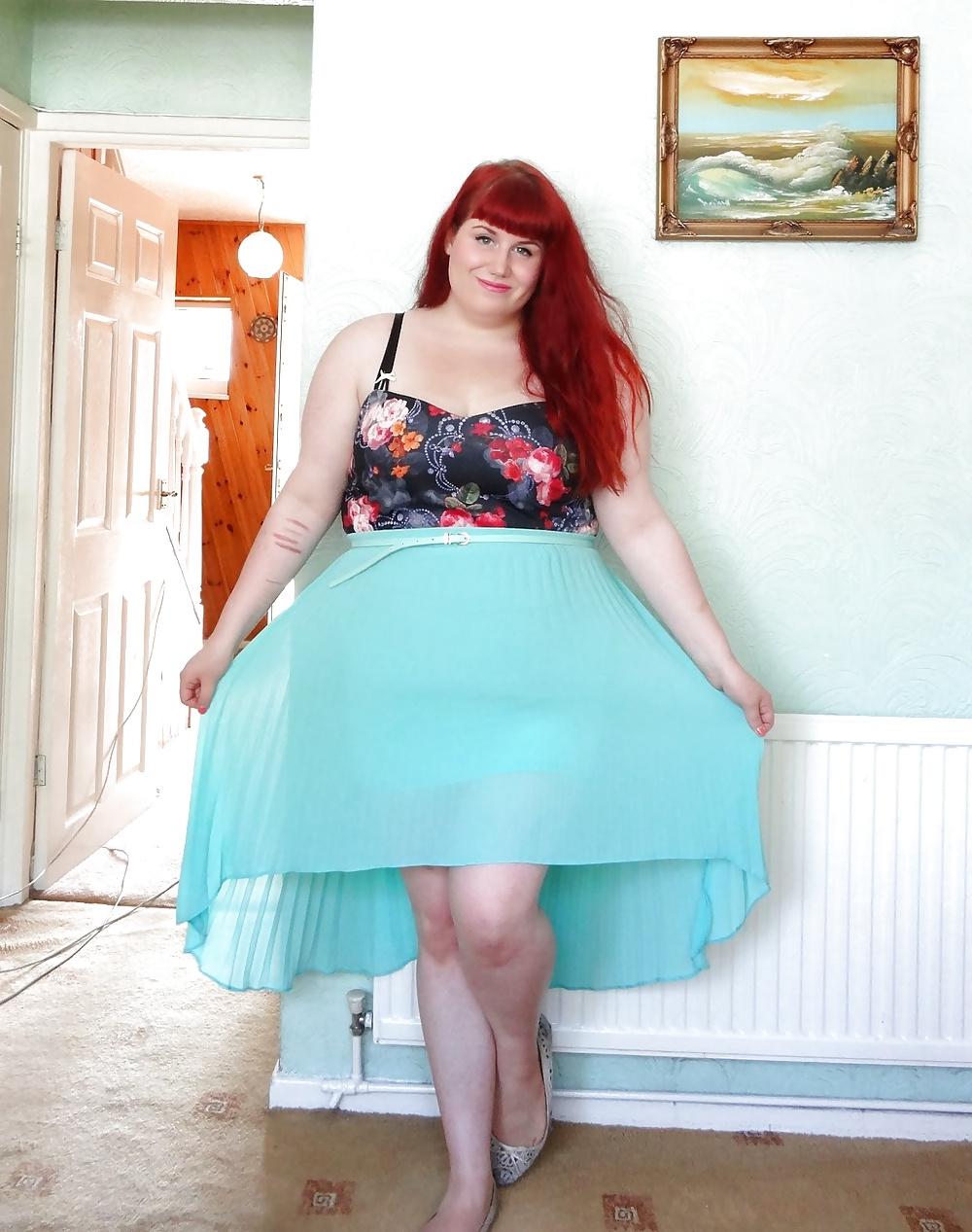 25P Gorgeous BBW! Redhead