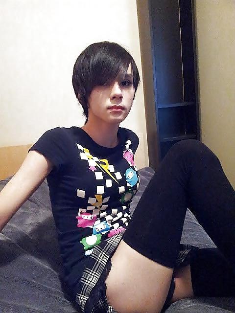 15P Non Nude Tgirls 2