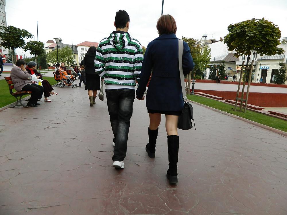 25P Upskirt in Buc