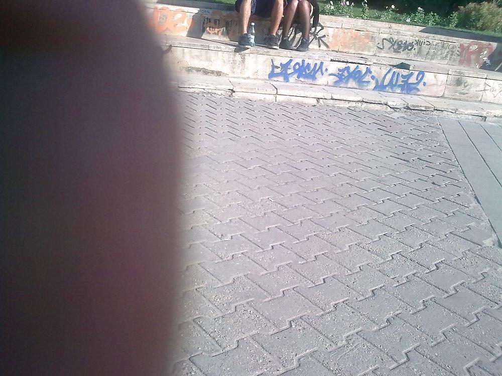 25P Upskirt in Buc