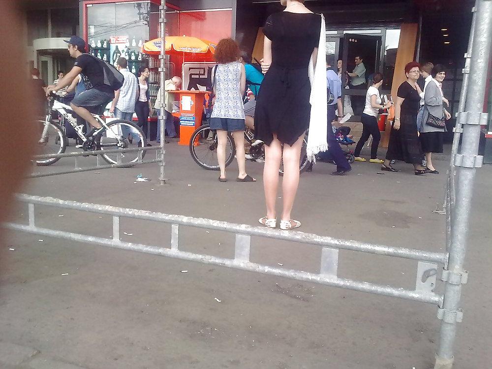 25P Upskirt in Buc