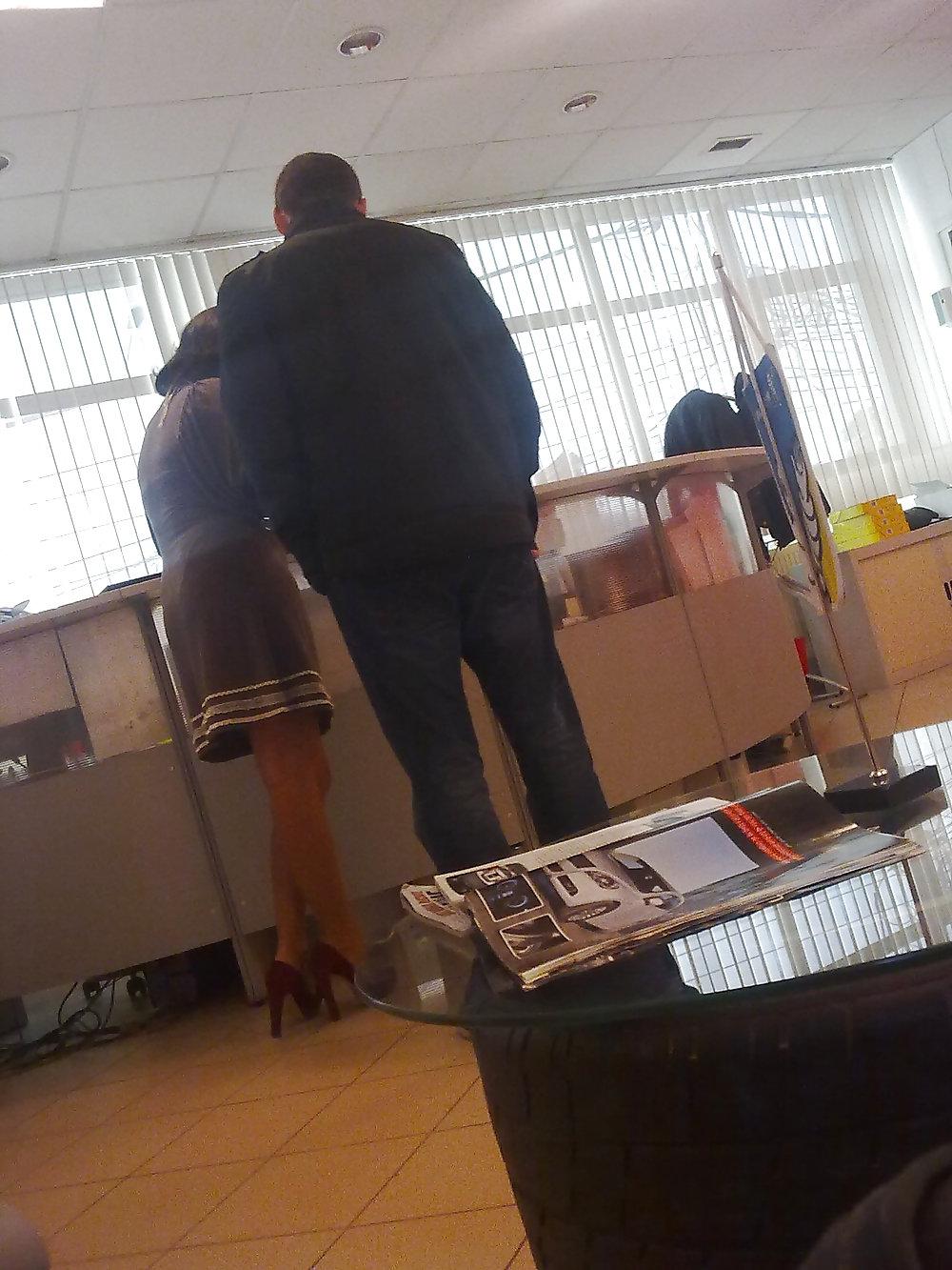 25P Upskirt in Buc