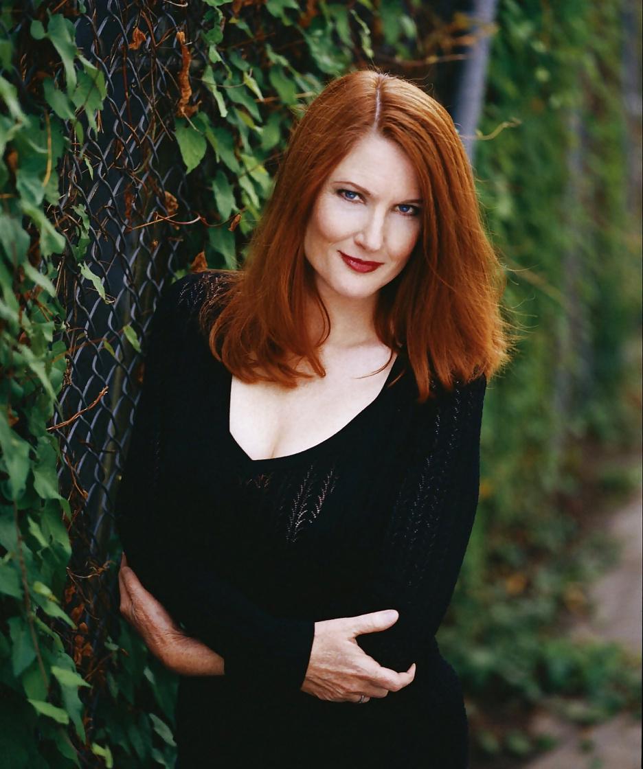 11P Annette O'Toole