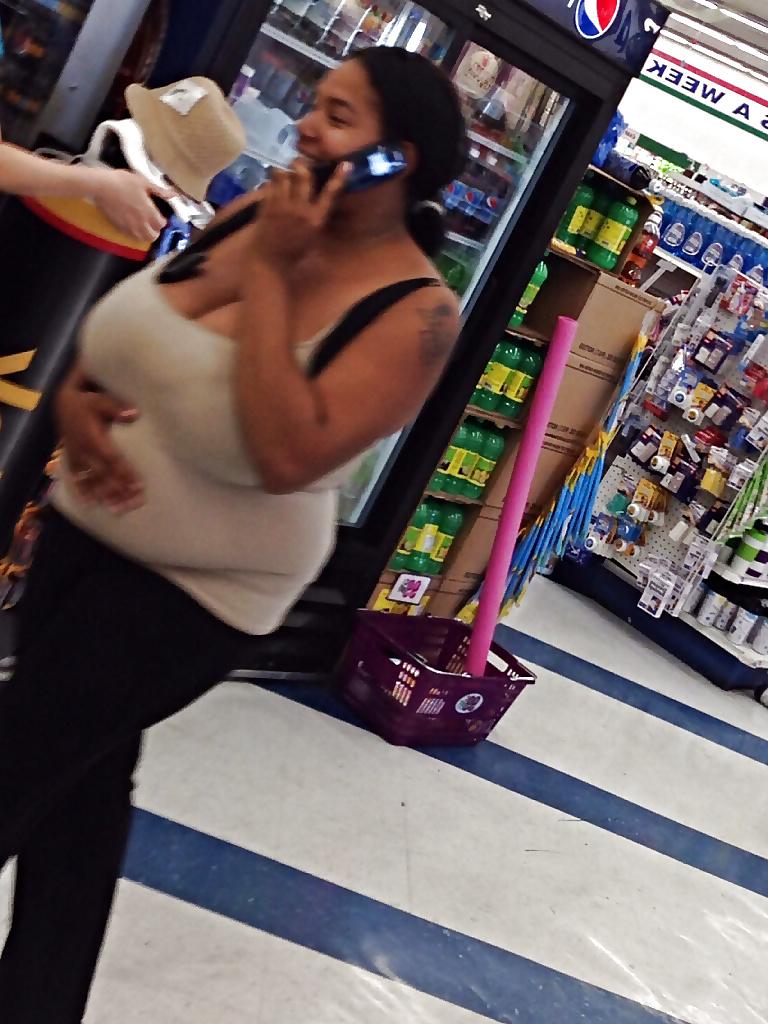 13P Candid Black BBW Massive Fat Tanktop Tits