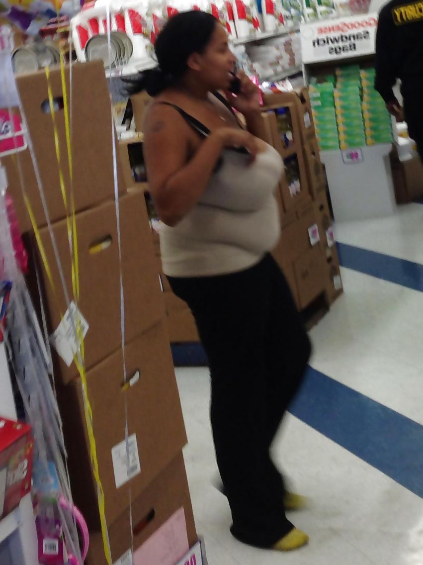 13P Candid Black BBW Massive Fat Tanktop Tits