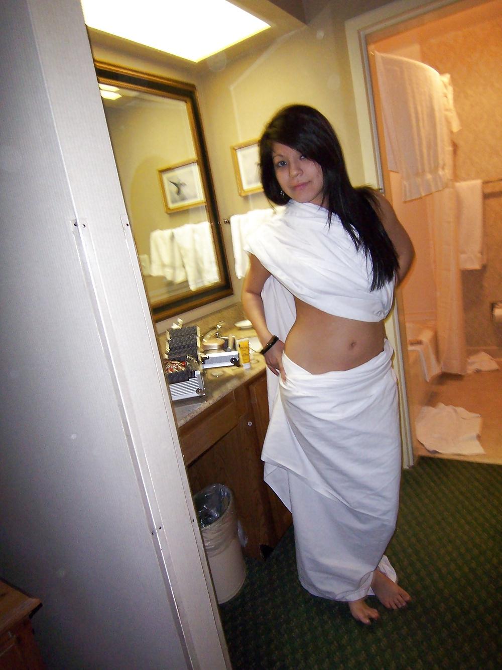10P Non nude 2