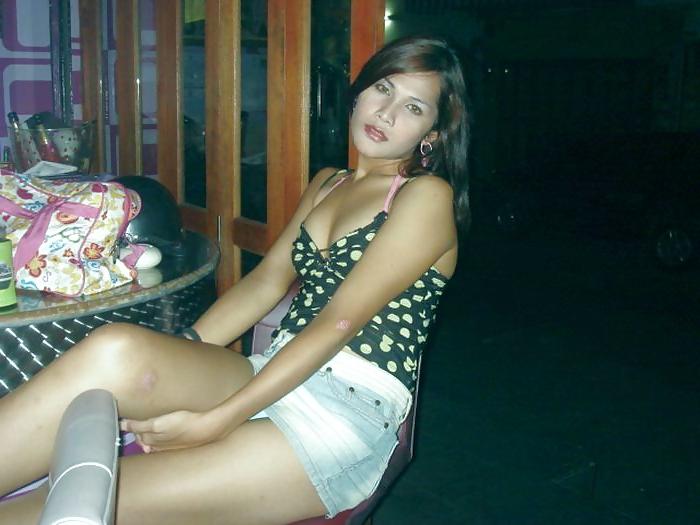 21P Pattaya Ladyboy Pinky