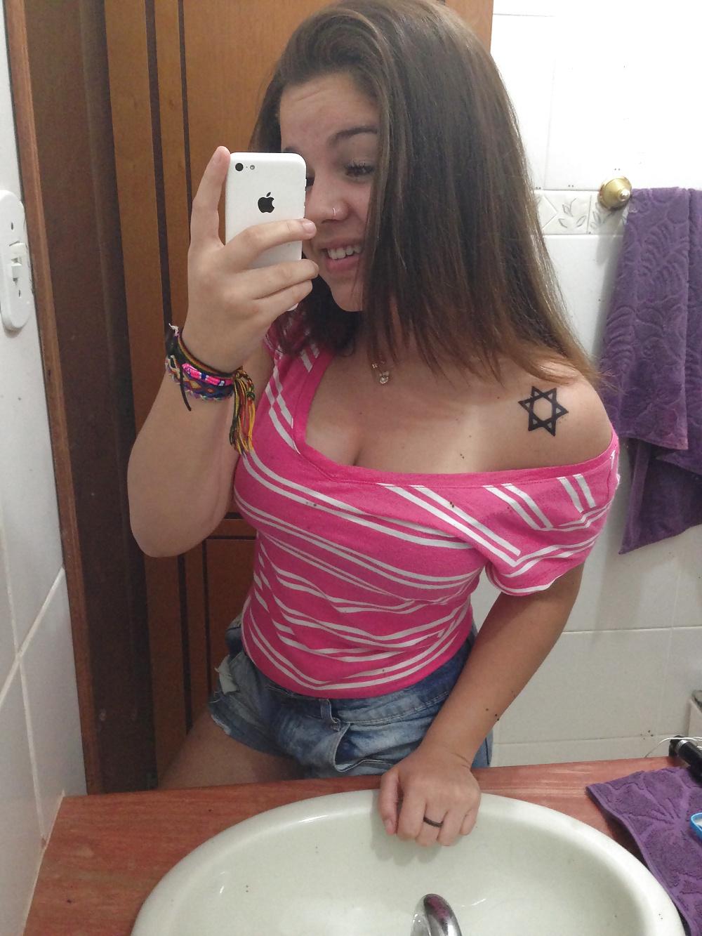 25P Amateur From Flickr (Non Nude)