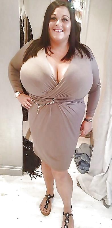 23P Bbw clothed 