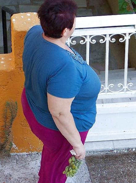 10P Bbw's I'd like to undress ... 14