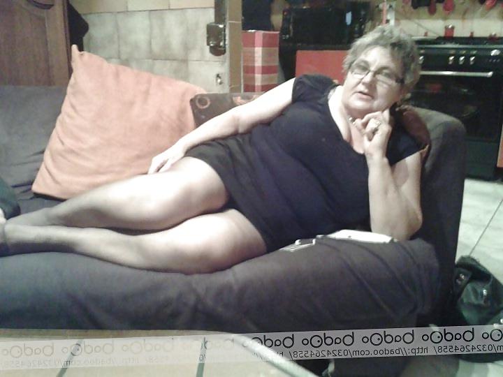 25P SEXY GRANNY