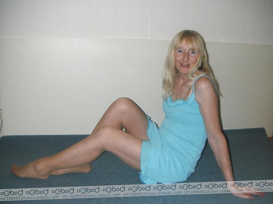 25P SEXY GRANNY