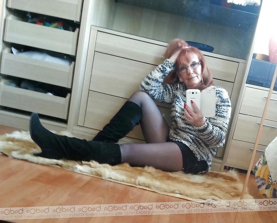 25P SEXY GRANNY