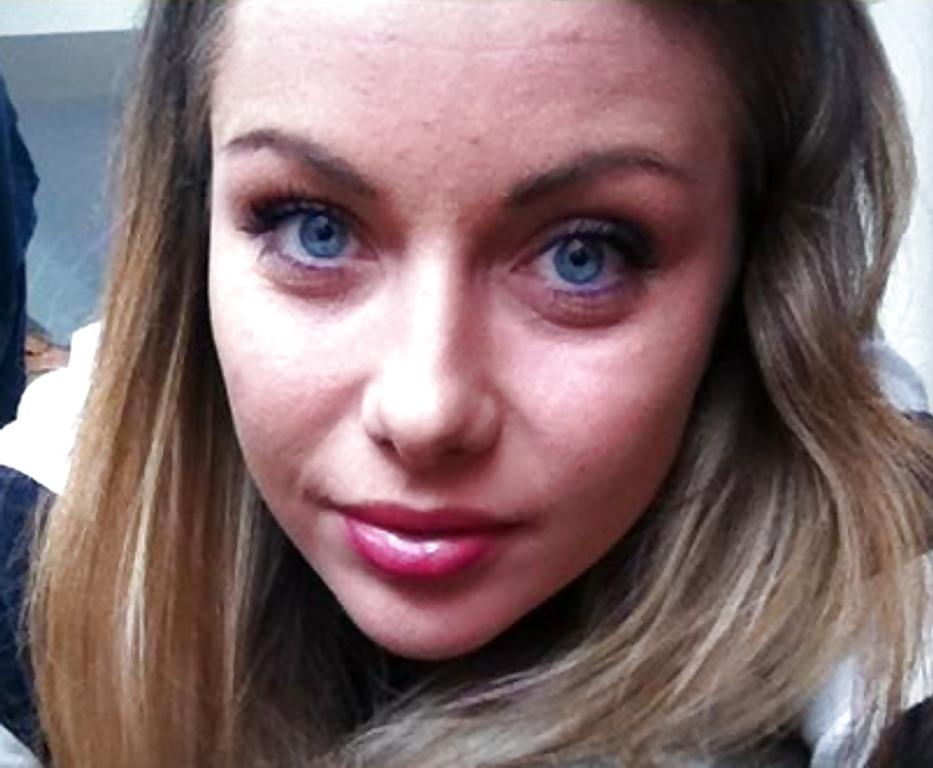 25P Klaudia voyeur