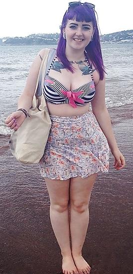 21P Tattoed girls (nude & non-nude)
