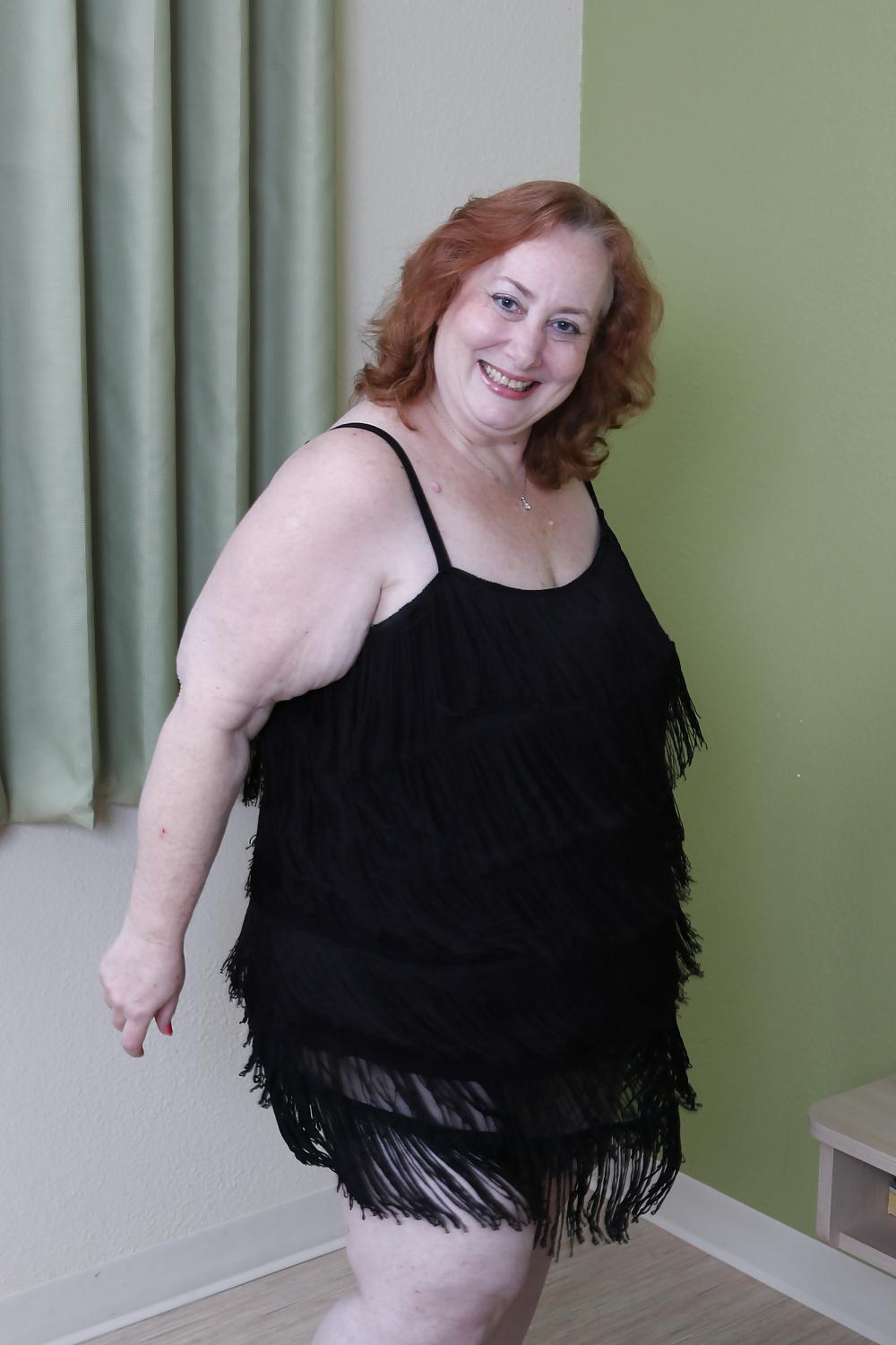 25P Shy BBW in little black dress