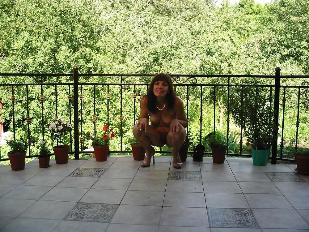 25P Russian MILF Irina pt 2