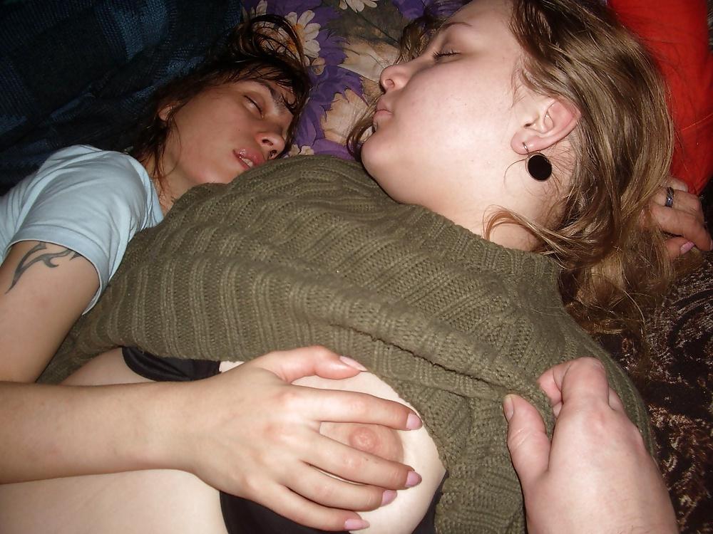 20P Boobie groping