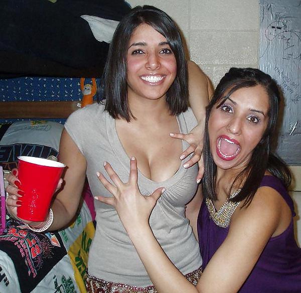 20P Boobie groping