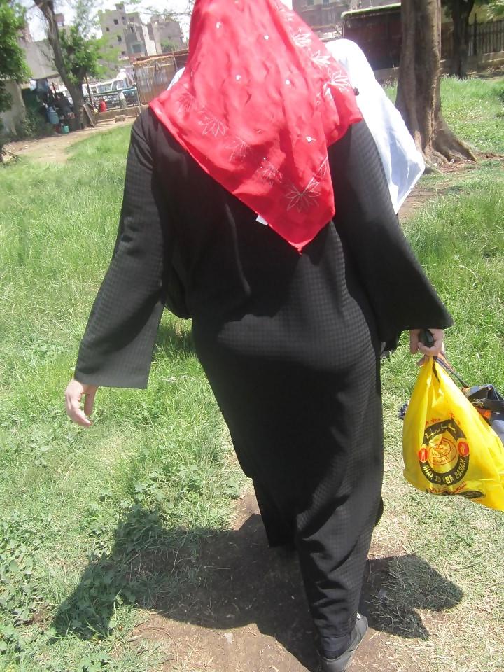 25P Candid Arab Ass (Part2)