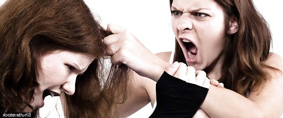 25P Cat Fighting Women