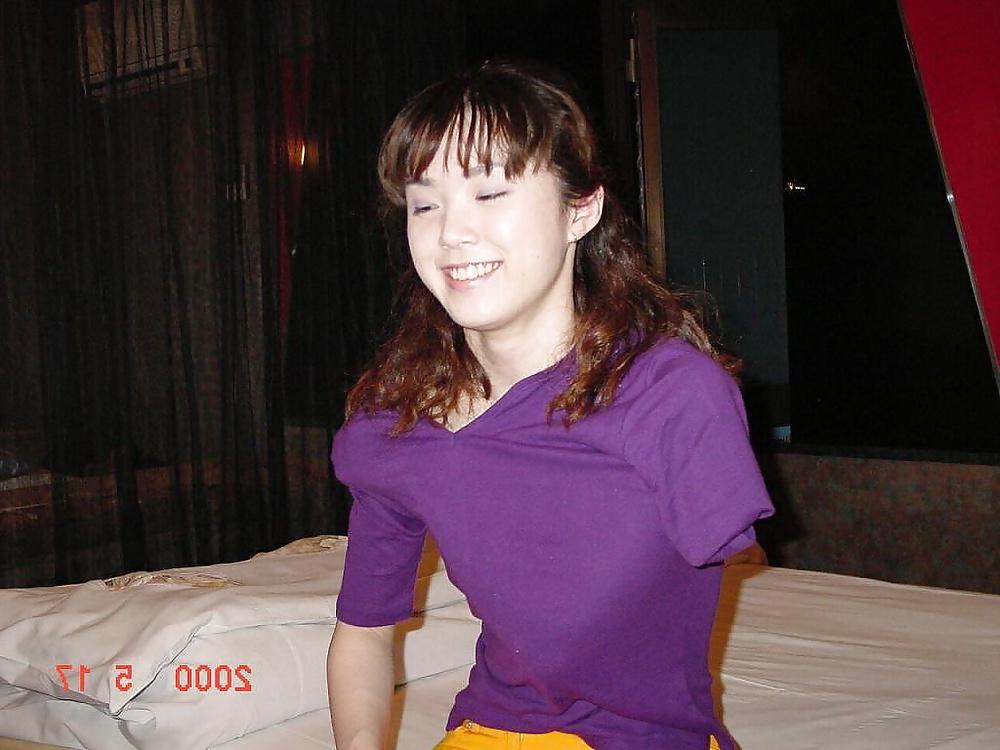 25P Japanese Amateur  her hair love hotel