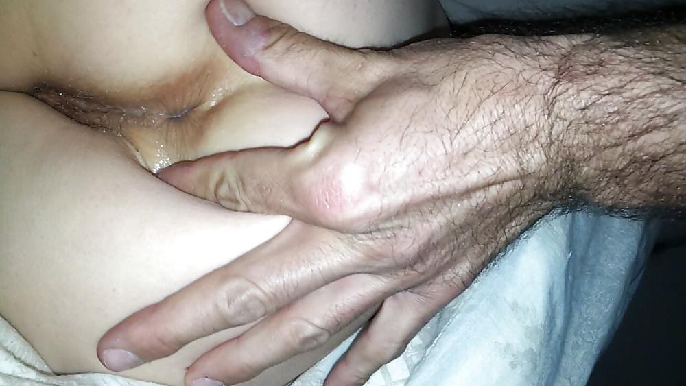 8P My wife relax i fingering her