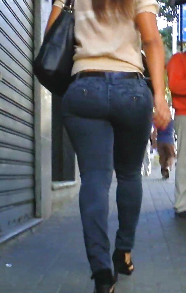 14P Tight Jeans Bubble Butt 2