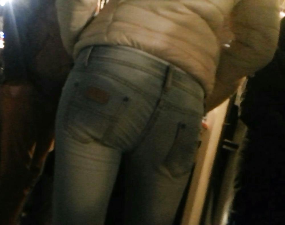 16P Spy night sexy teens ass romanian