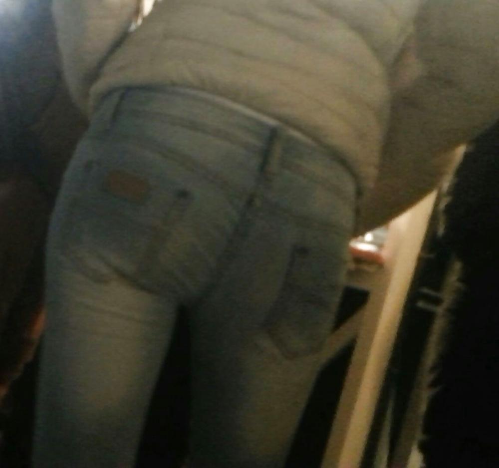 16P Spy night sexy teens ass romanian