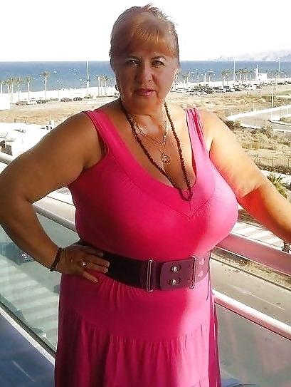 15P Mature-BBW-Ladies 565