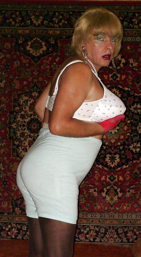 25P Larisa! Russian mature transvestite! 
