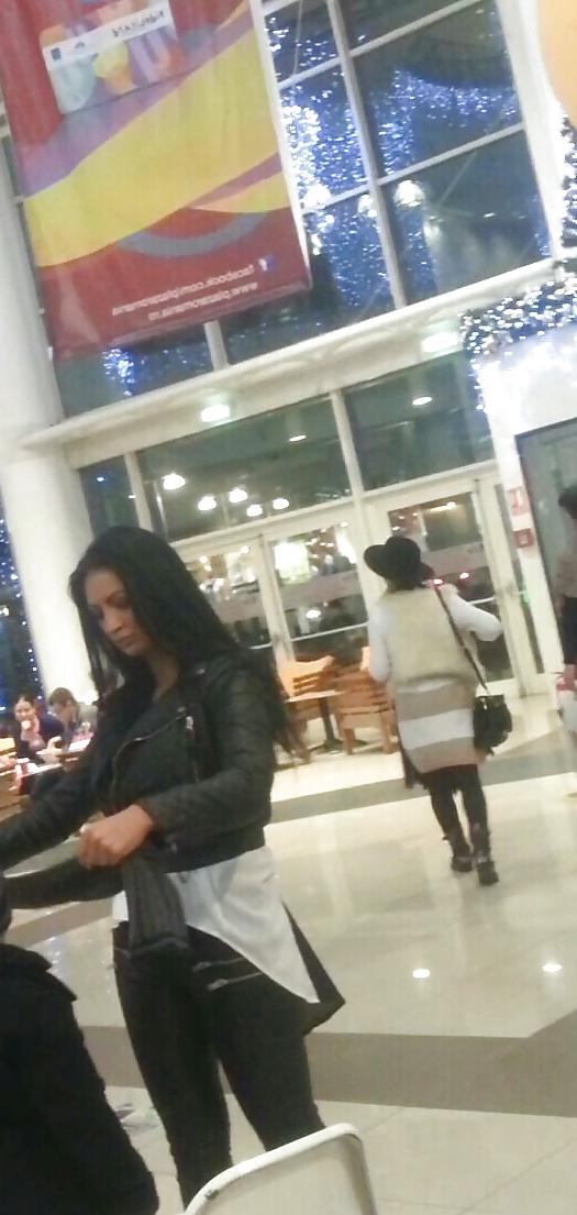 25P Spy sexy hot brunete romanian-criminala