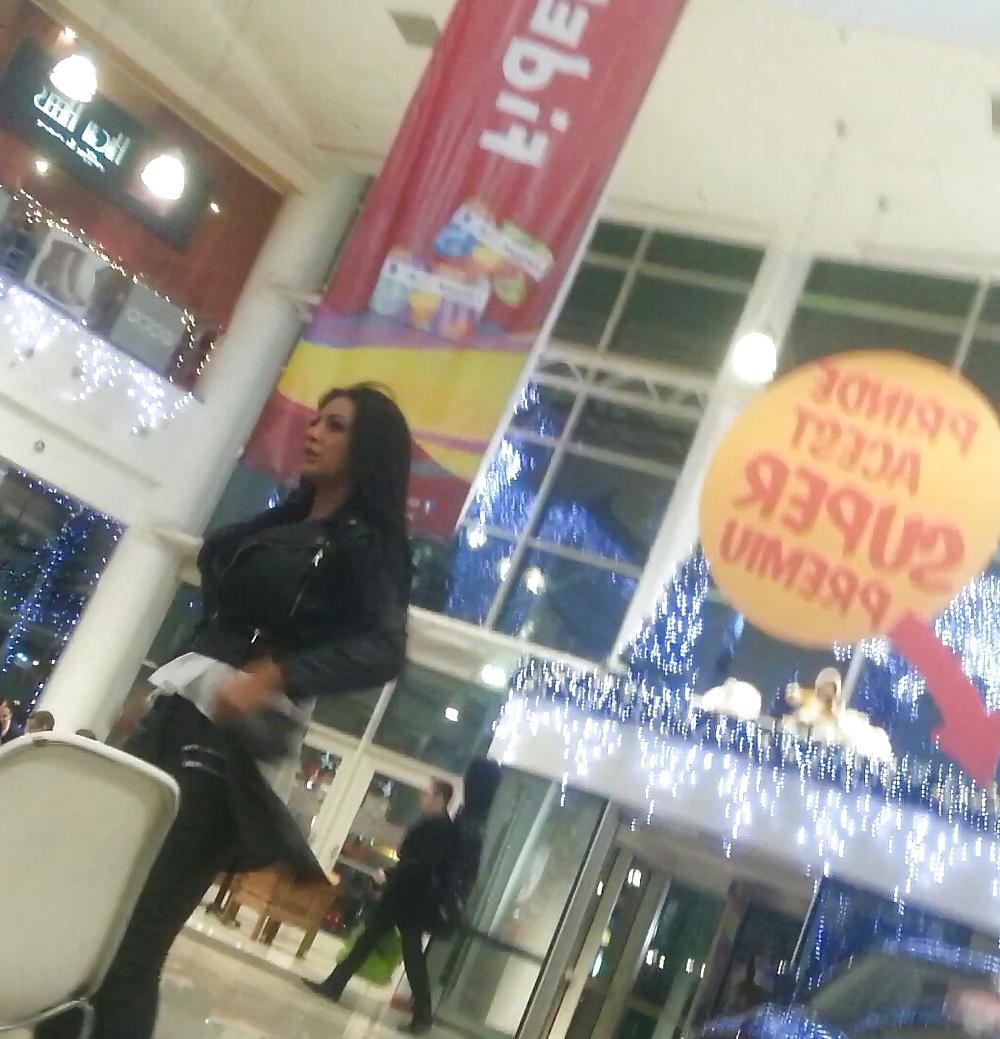 25P Spy sexy hot brunete romanian-criminala