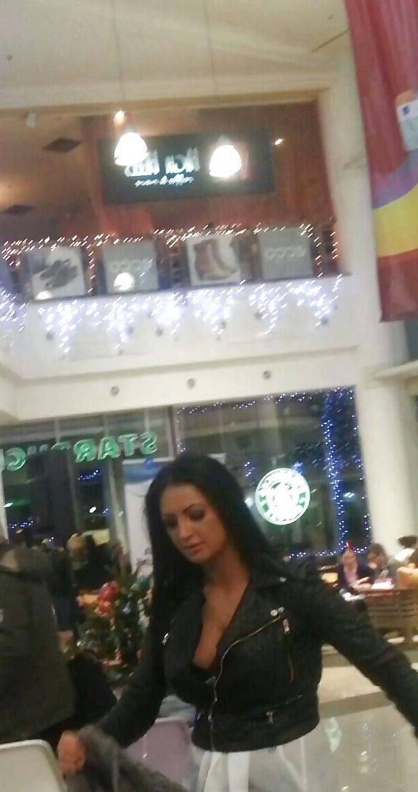 25P Spy sexy hot brunete romanian-criminala