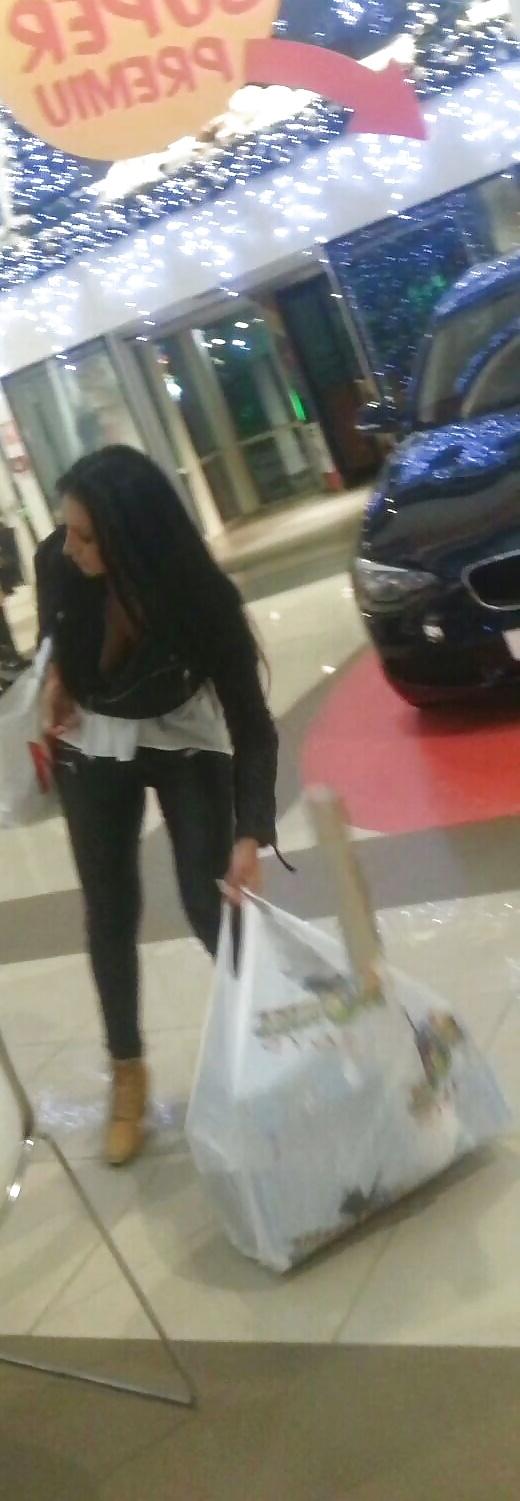 25P Spy sexy hot brunete romanian-criminala