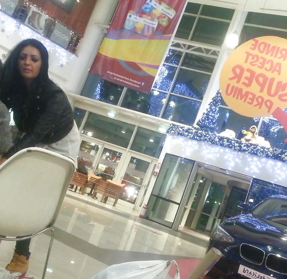 25P Spy sexy hot brunete romanian-criminala