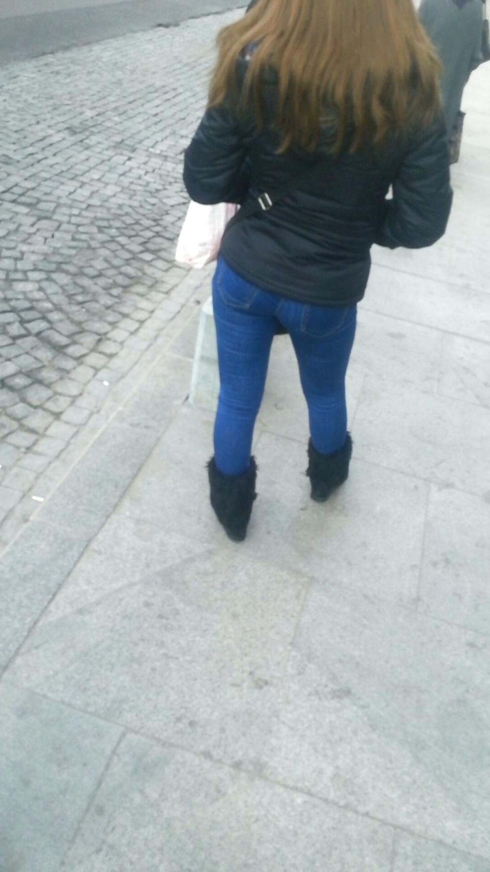 25P Spy sexy teens ass romanian