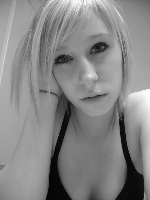 15P Nice (non nude) girls 8