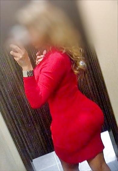 15P Thick Big Titty Big Butt Latina