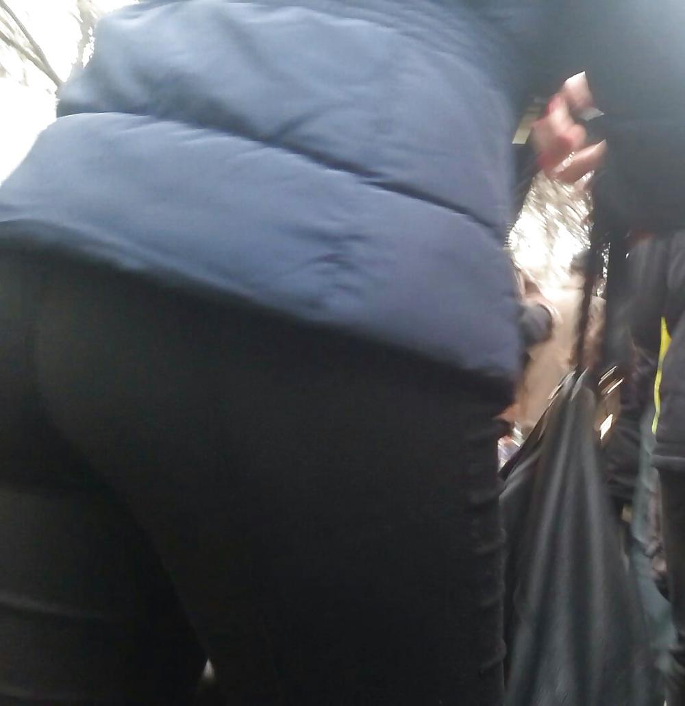 15P Spy ass sexy mature romanian