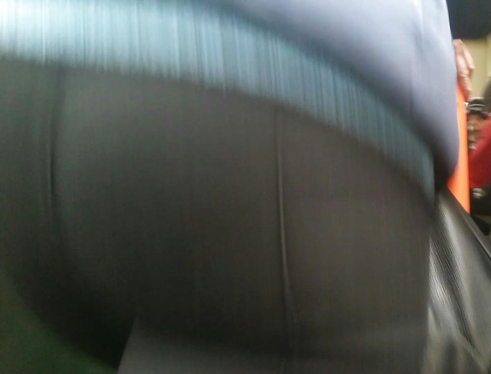 15P Spy ass sexy mature romanian