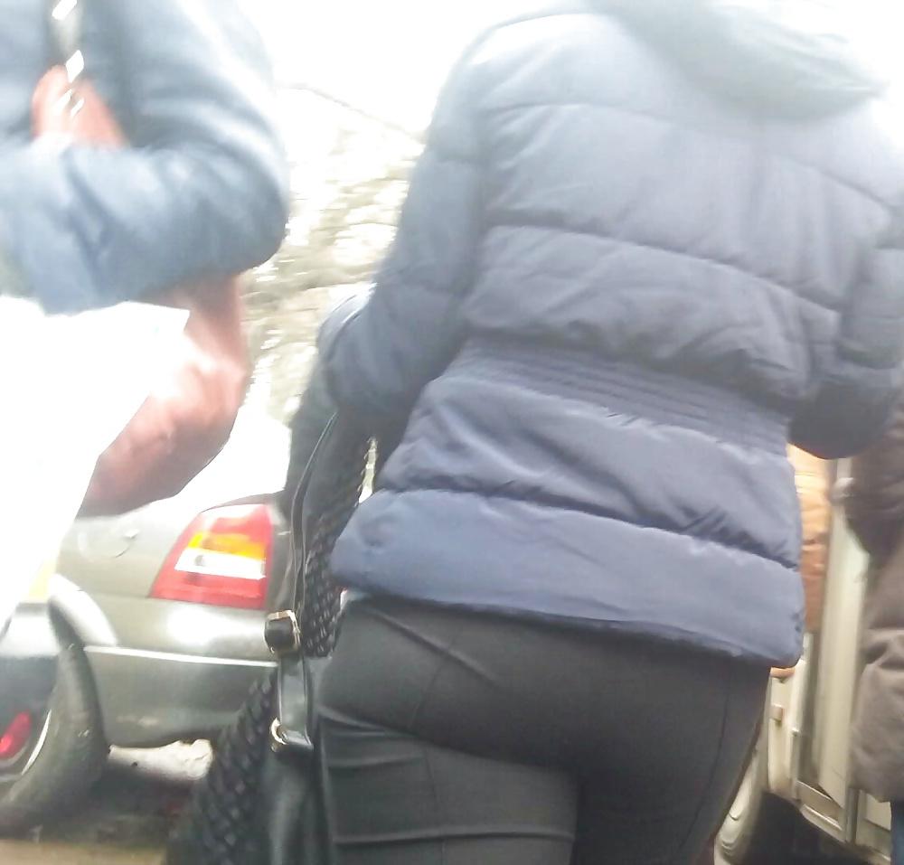 15P Spy ass sexy mature romanian