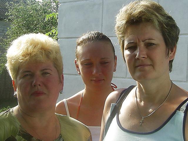 10P Russian mature and grannies