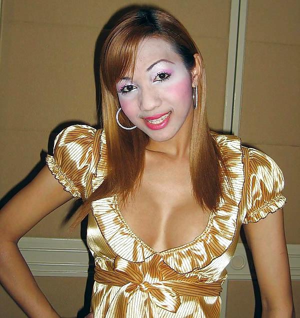 25P Bangkok Ladyboy Be