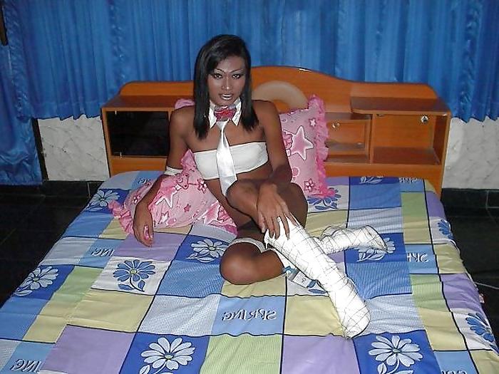 25P Pattaya Ladyboy Aon